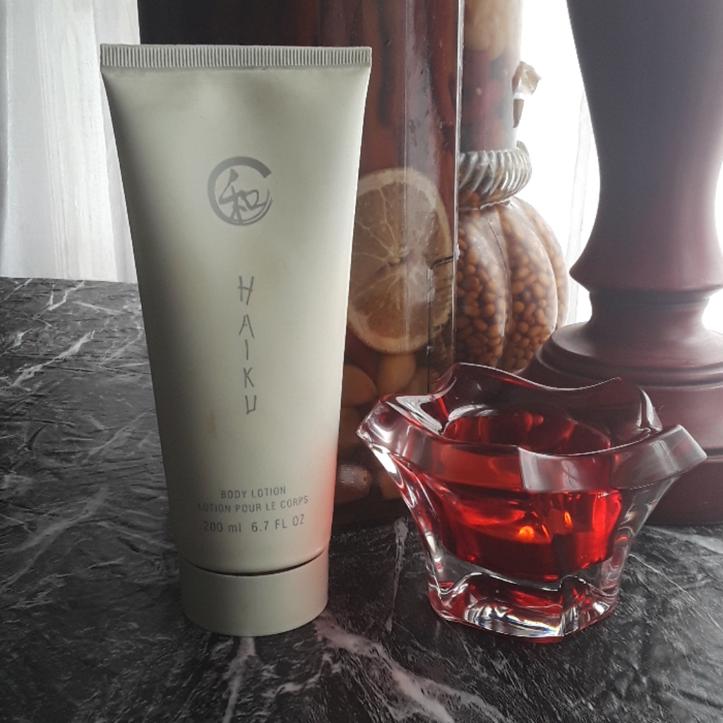 Avon Haiku 67 Oz Body Lotion